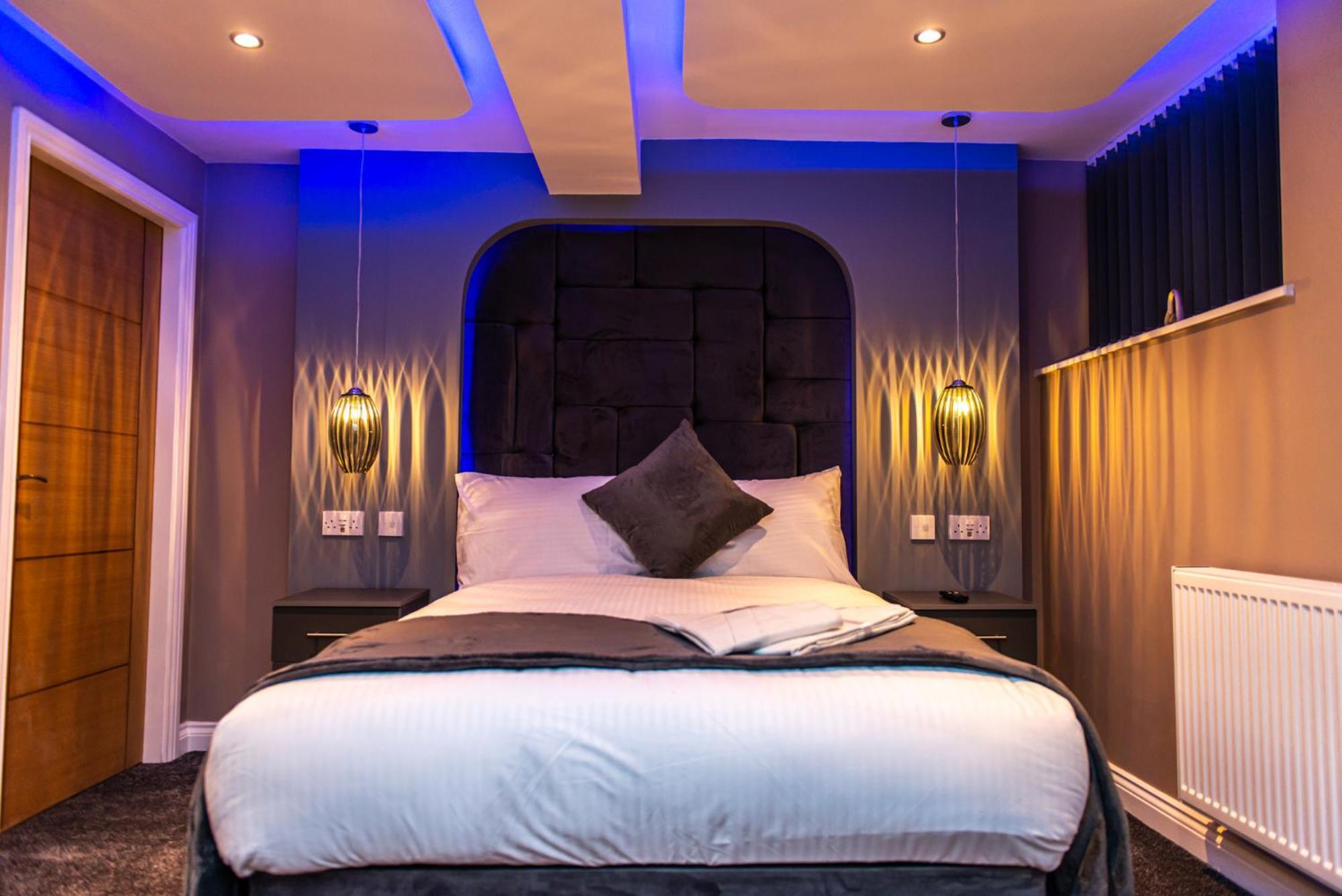 Optimal Apartments Bradford  Room photo