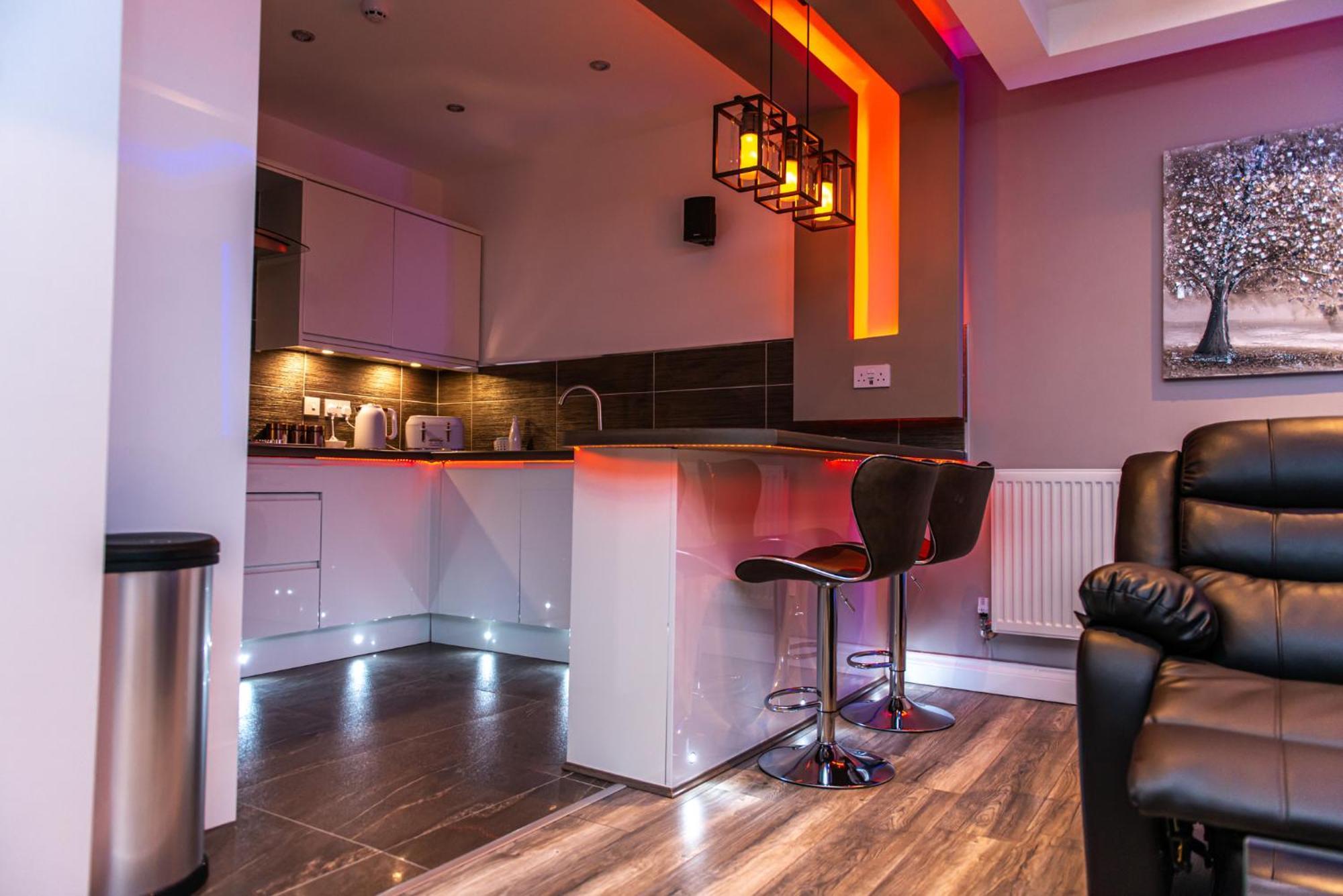 Optimal Apartments Bradford  Room photo