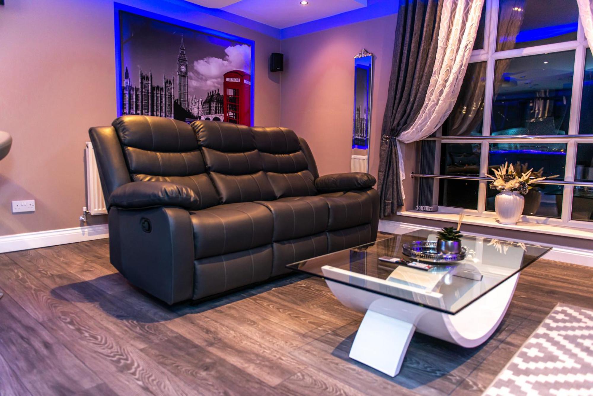Optimal Apartments Bradford  Room photo