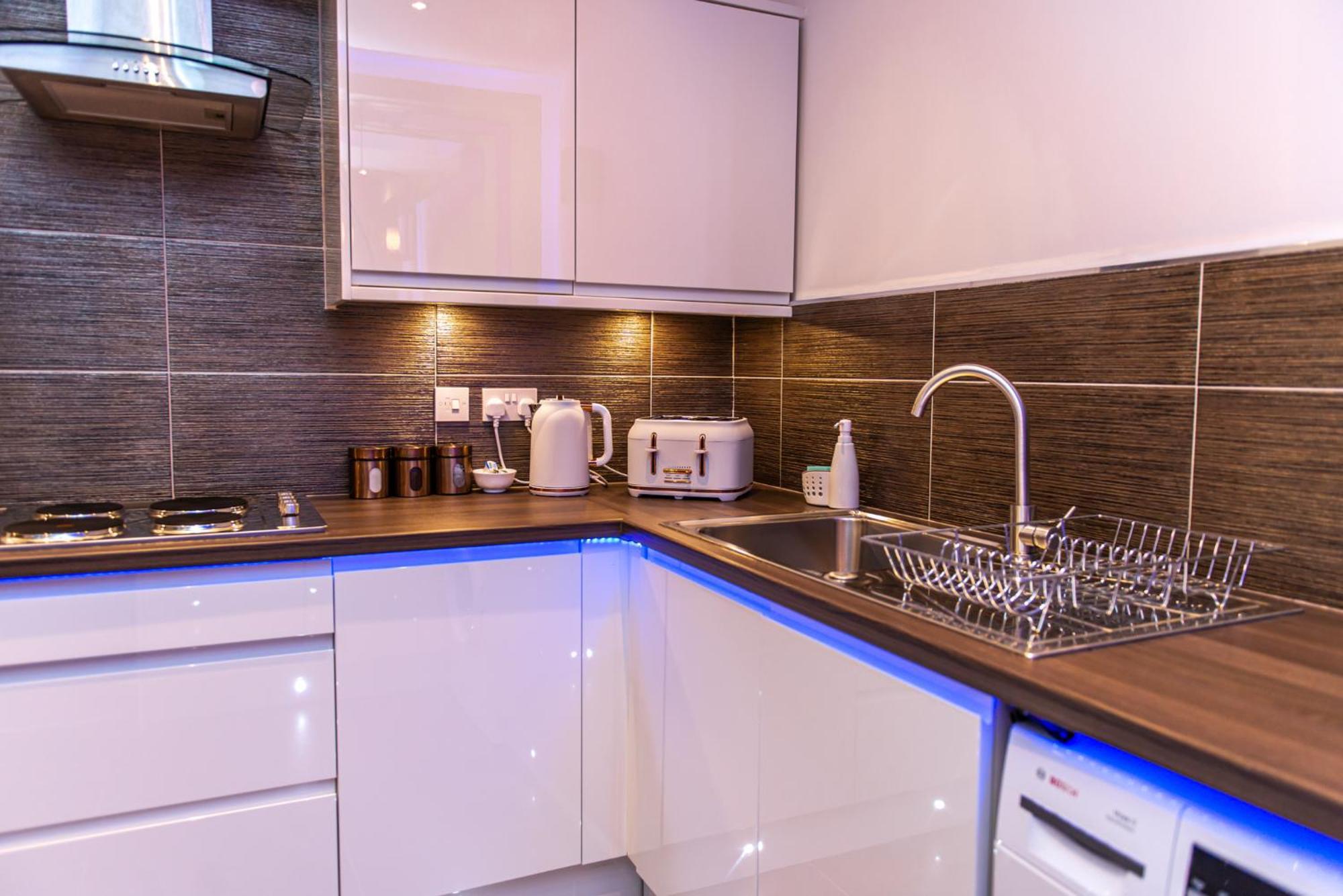 Optimal Apartments Bradford  Room photo