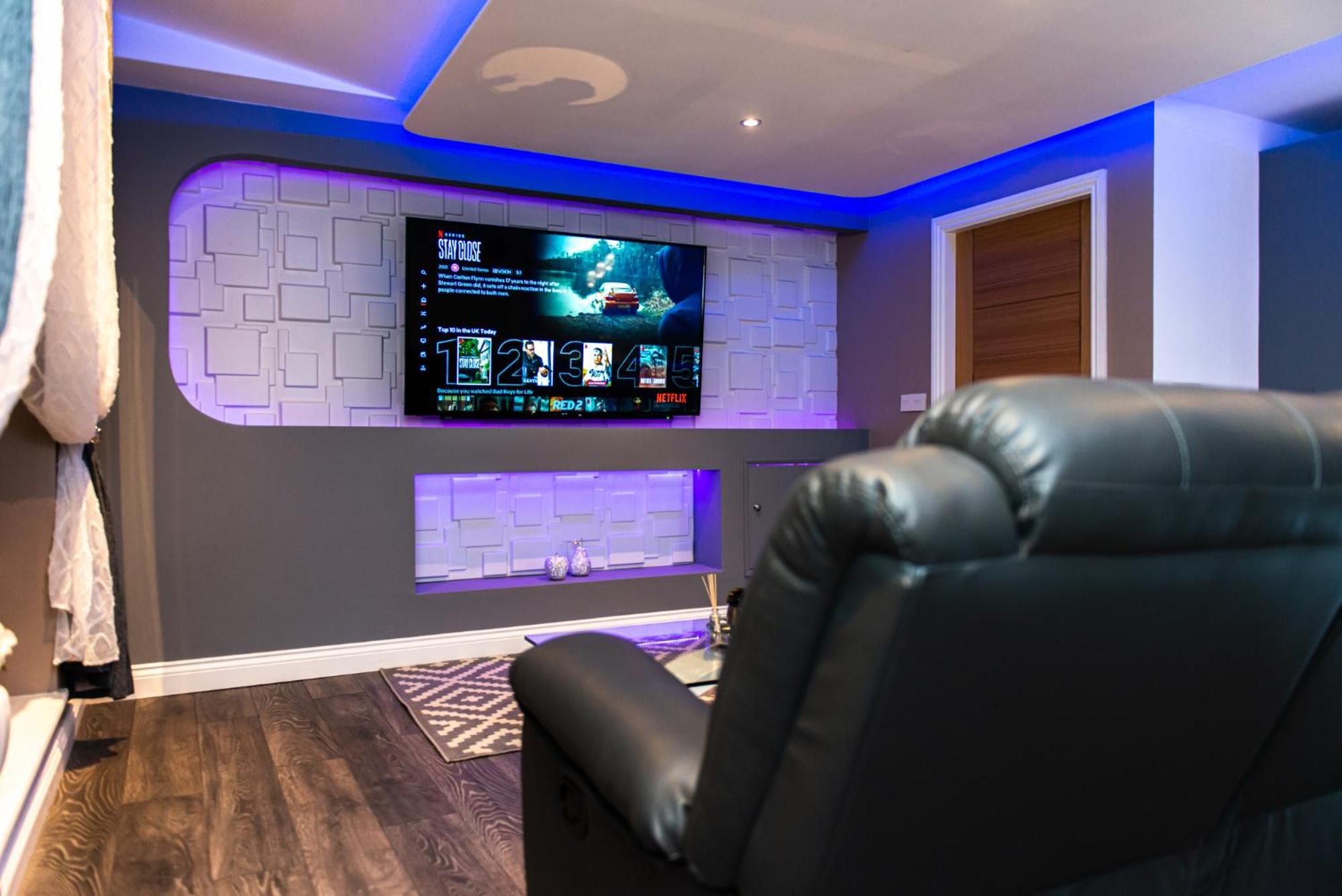 Optimal Apartments Bradford  Room photo