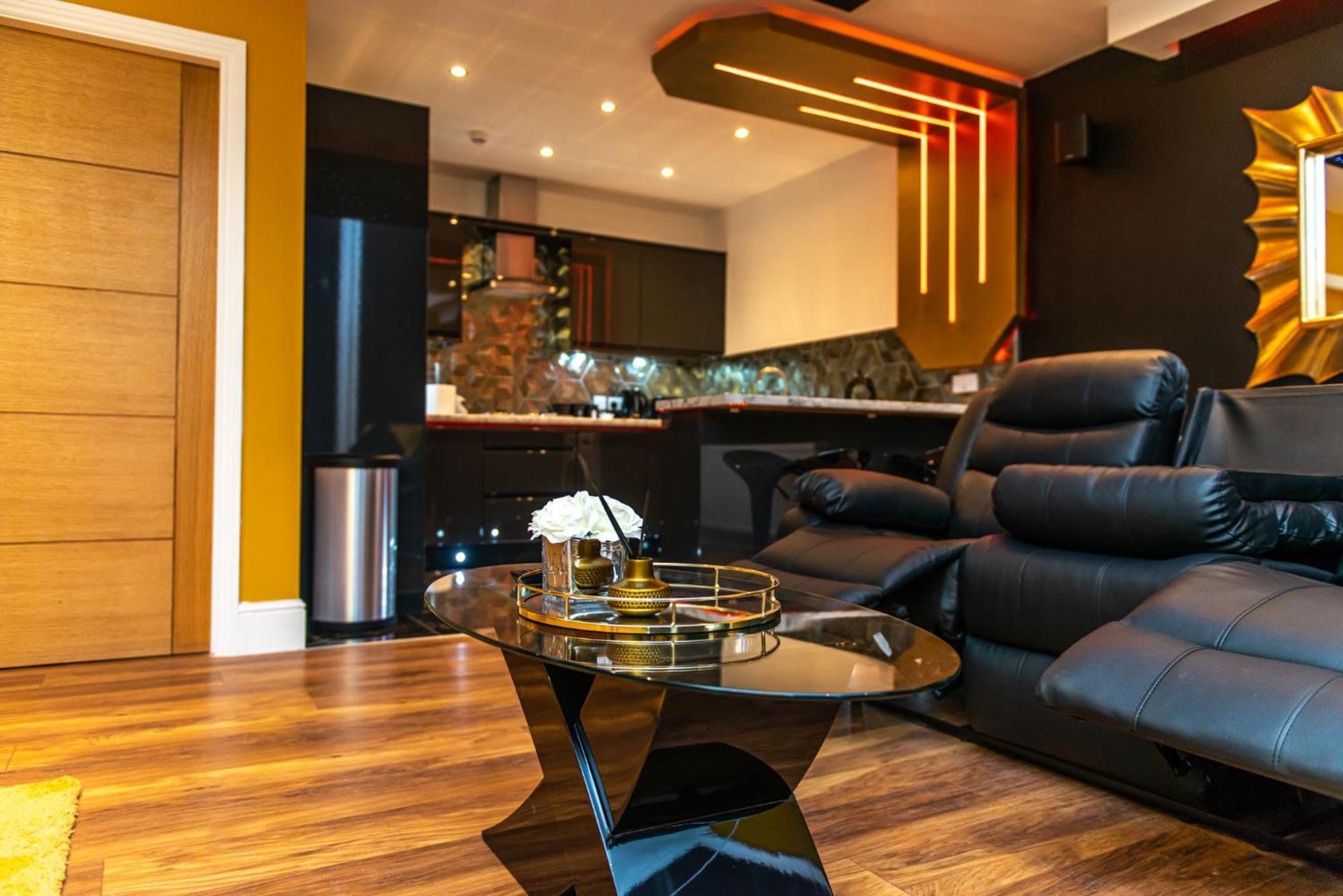 Optimal Apartments Bradford  Room photo